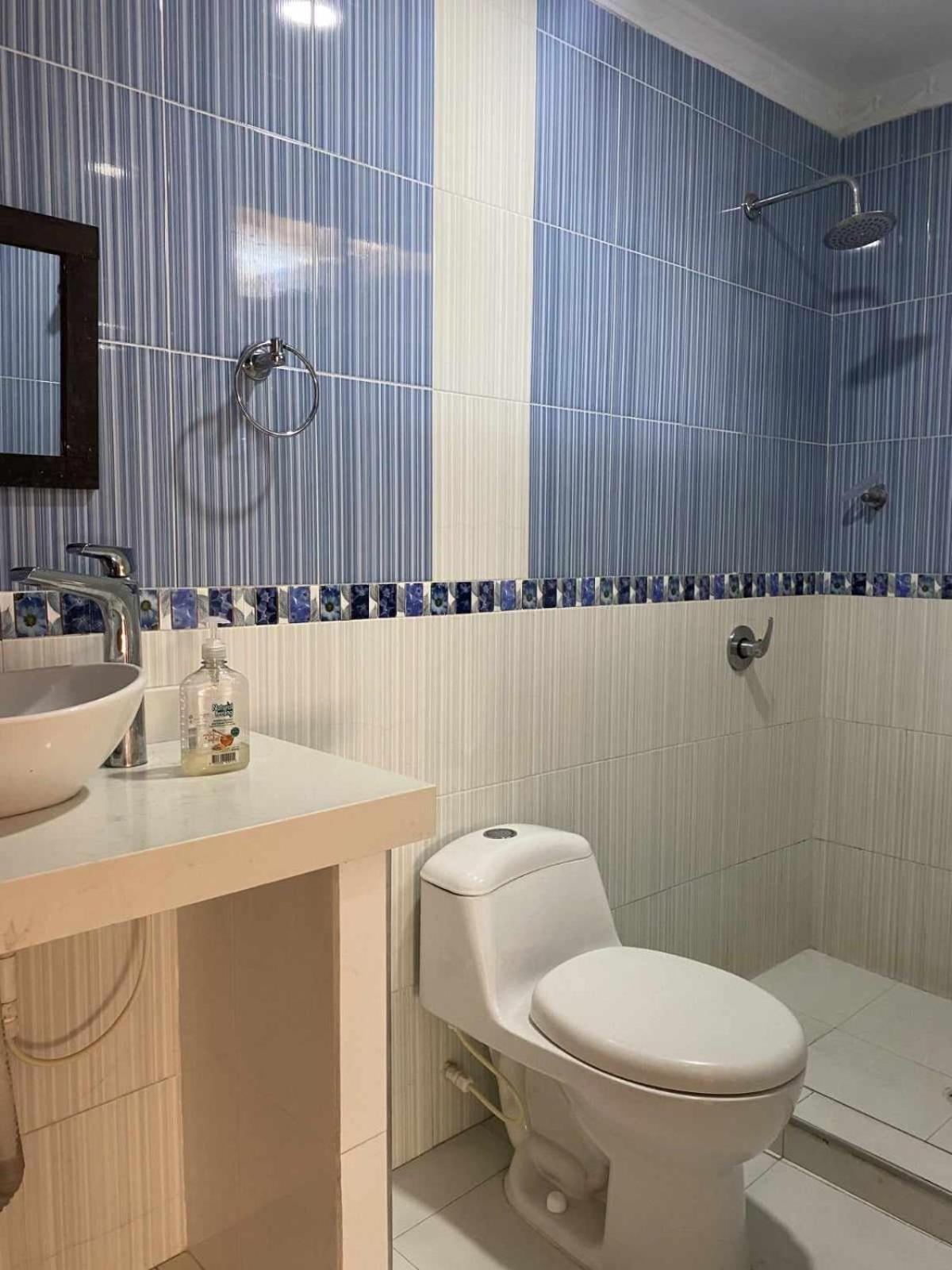 Hostal Casa El Prado Cartagena Екстериор снимка